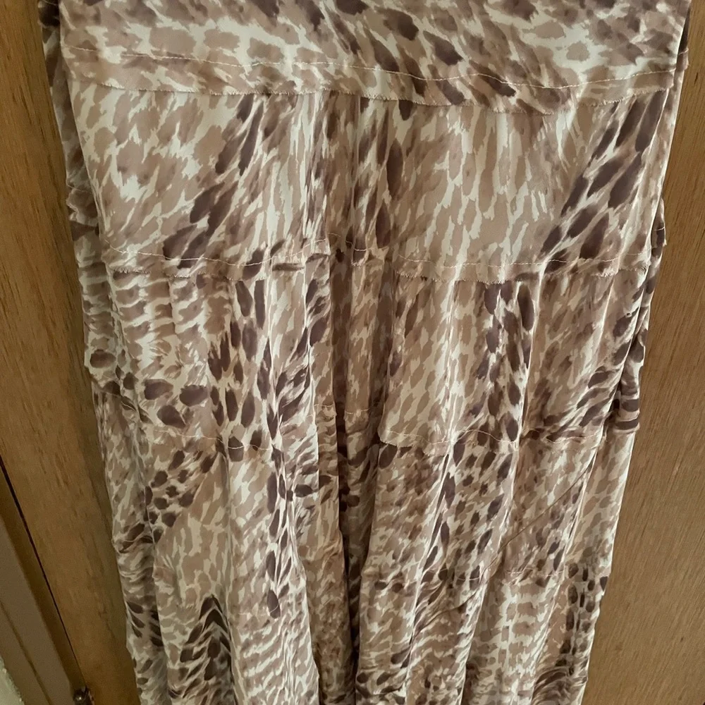 Jones Wear Brown & Tan Animal Print Midi Dress